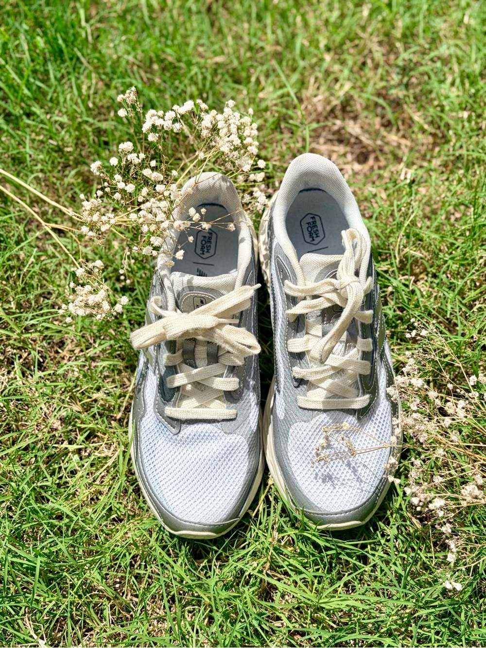 New Balance Women's White and Gray Running Sneakers